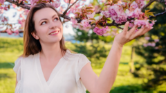 cherry-blossom-marcinkieltyka-portrait-lifestyle-portrait-photographer-blossom-portrait-04
