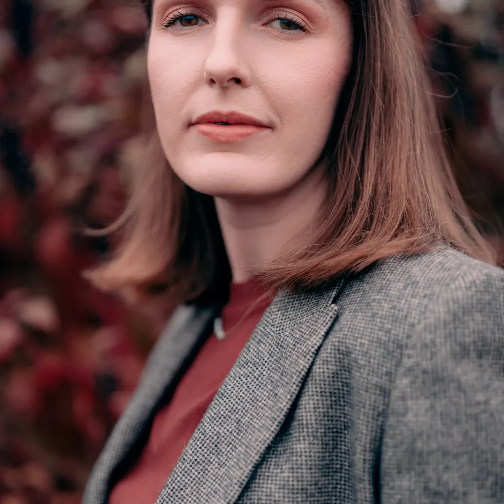 ola-dynie-marcinkieltyka-portrait-lifestyle-portrait-photographer-fall-portrait-08