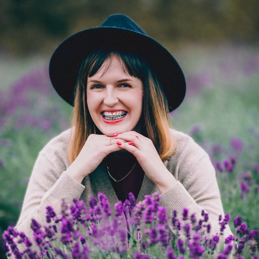 ola-dynie-marcinkieltyka-portrait-lifestyle-portrait-photographer-pumpkin-portrait-18