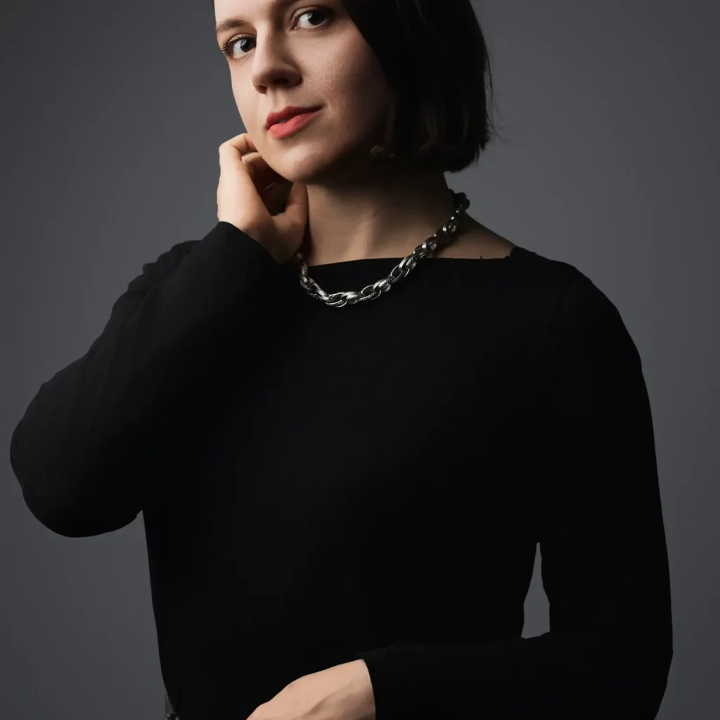 sofia-studio-marcinkieltyka-portrait-lifestyle-portrait-photographer-studio-portrait-01