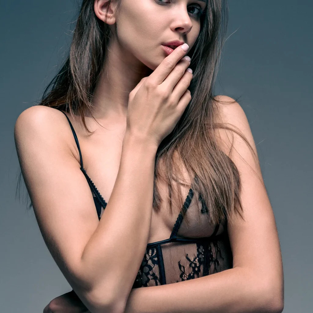 wroclaw-studio-ola-marcinkieltyka-portrait-lifestyle-portrait-photographer-model-portrait-13